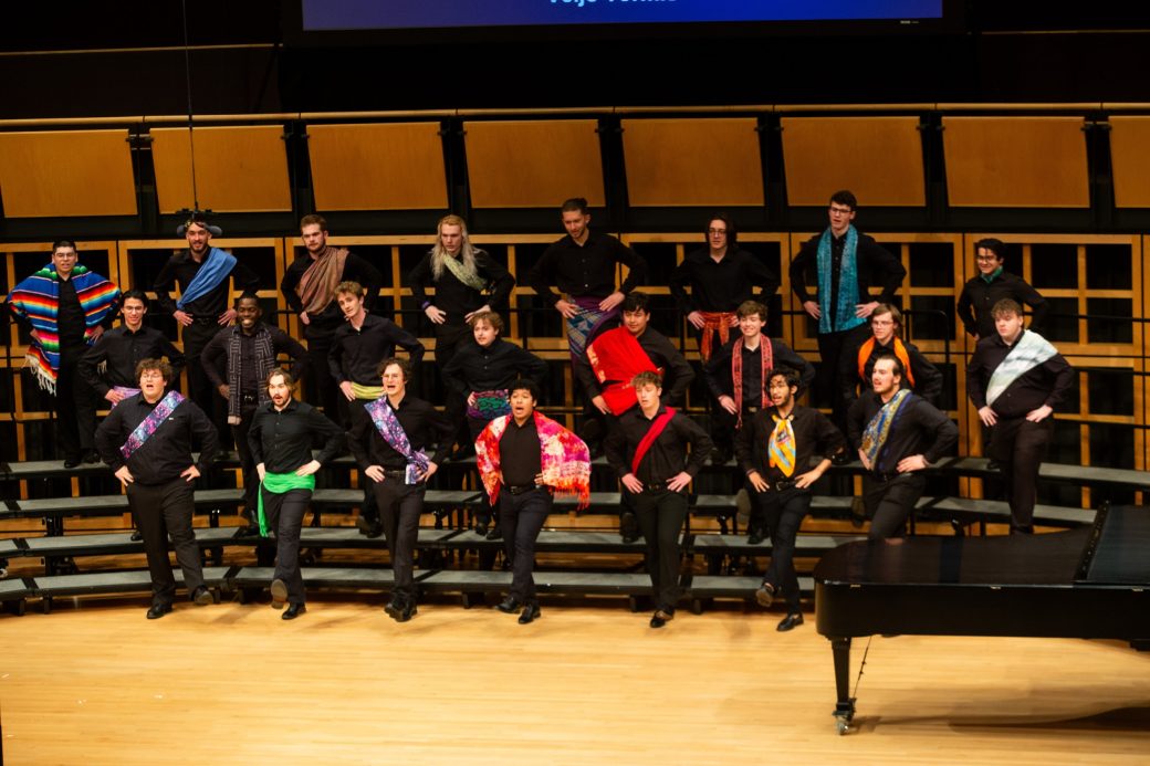 Music choir at Earthtones 2024