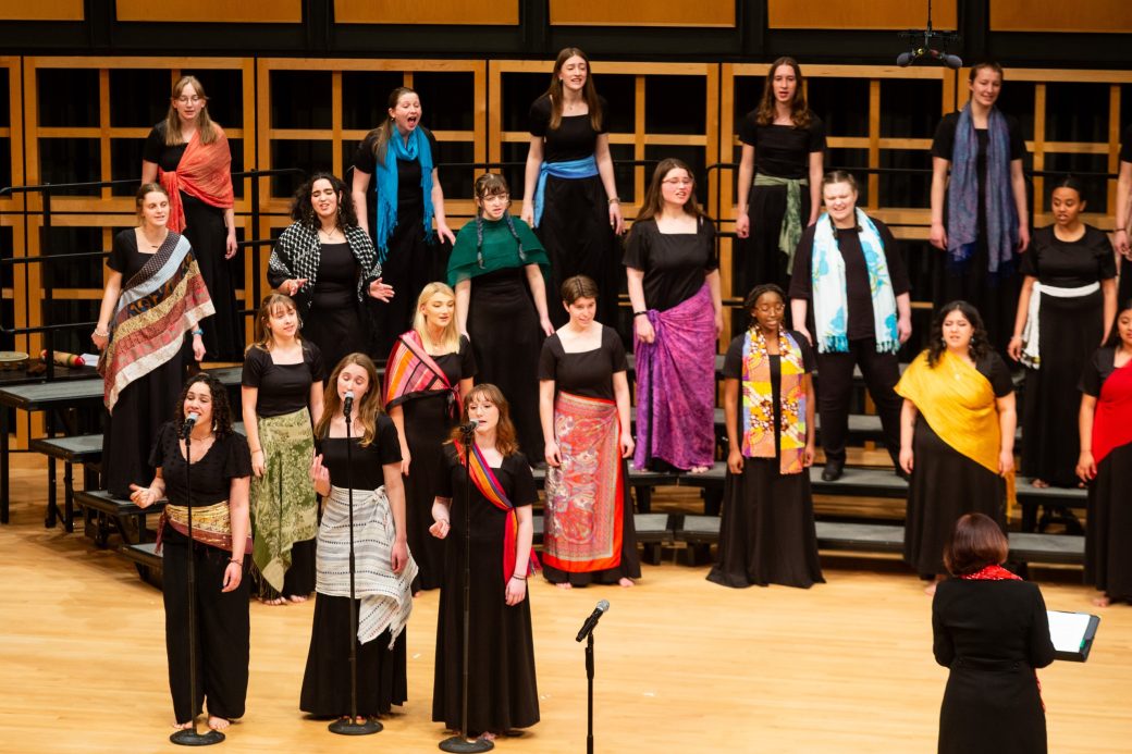 Music choir at Earthtones 2024