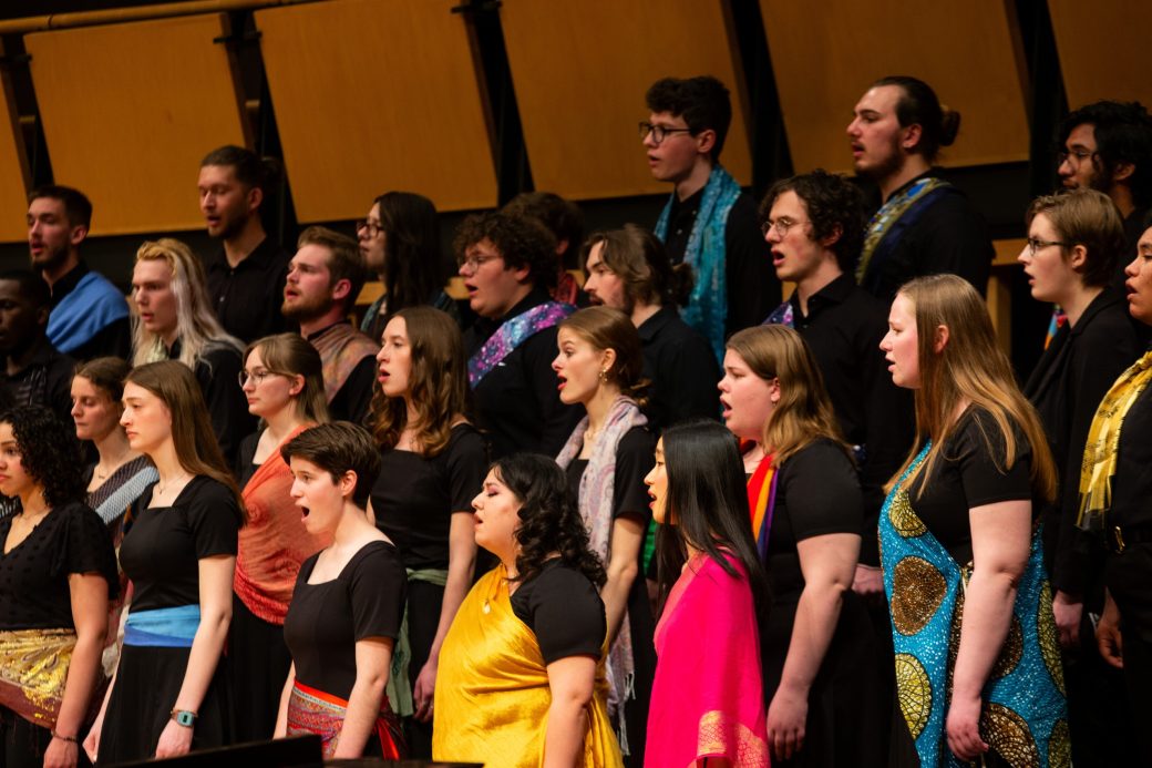 Music choir at Earthtones 2024