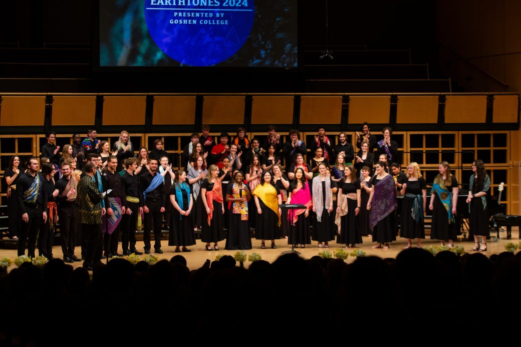 Music choir at Earthtones 2024