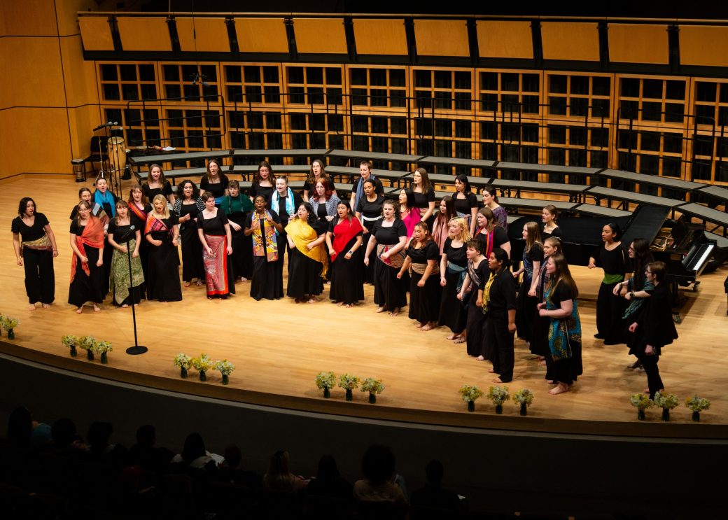 Music choir at Earthtones 2024