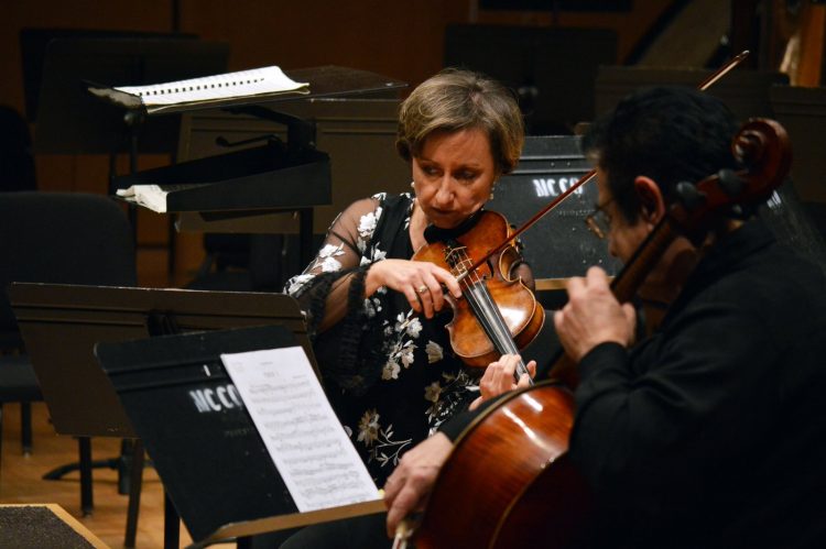 Solomia Soroka playing violin