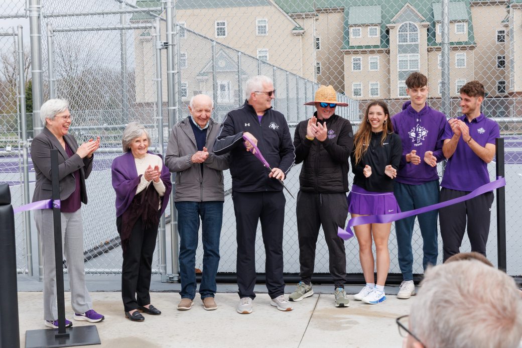 Ribbon cutting group photo